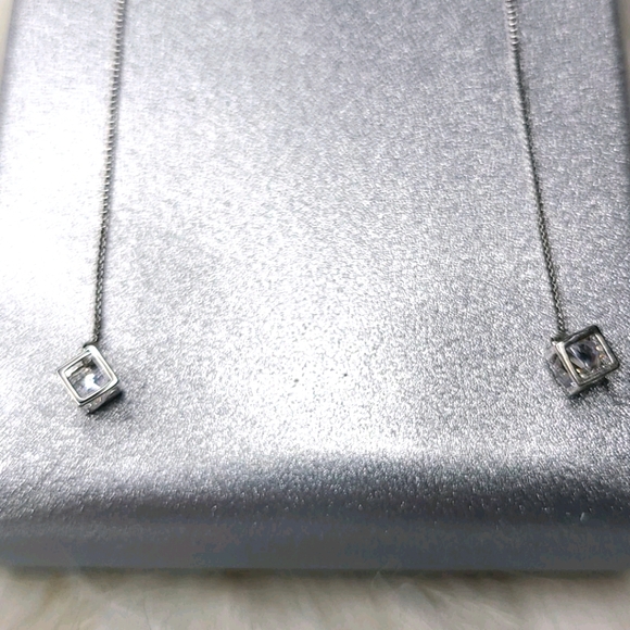 Threader Earrings Silver Chain Modern Design Cubic Zirconia Brand New Fun Trendy - Picture 2 of 5